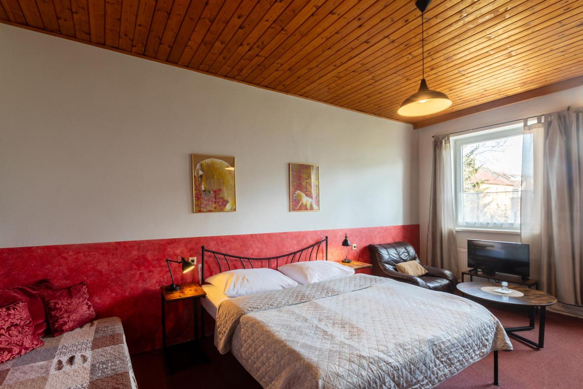 Hotel Atlas Ceske Budejovice Eksteriør bilde