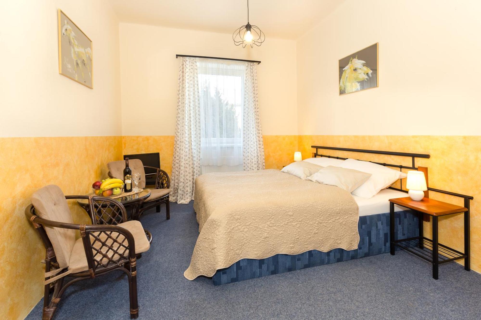 Hotel Atlas Ceske Budejovice Rom bilde